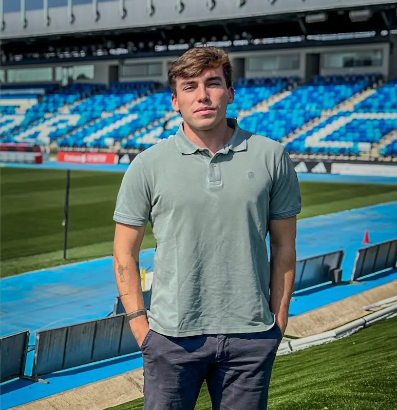 Pablo Diaz Corcuera, an MBA student and USCA soccer player from Madrid, interned with Real Madrid over the summer.